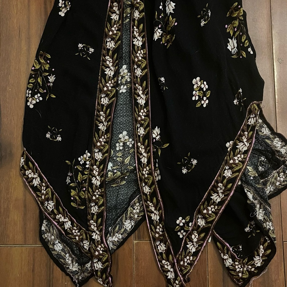 Free People Nouveau Black Tan Floral print Handkerchief Hem Maxi Dress Viscose M - Picture 5 of 11